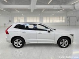  Volvo  XC60 VOLVO  / 2021 / 5P / SUV B4 D AWD AUTOMATICO MOMENTUM PRO #7