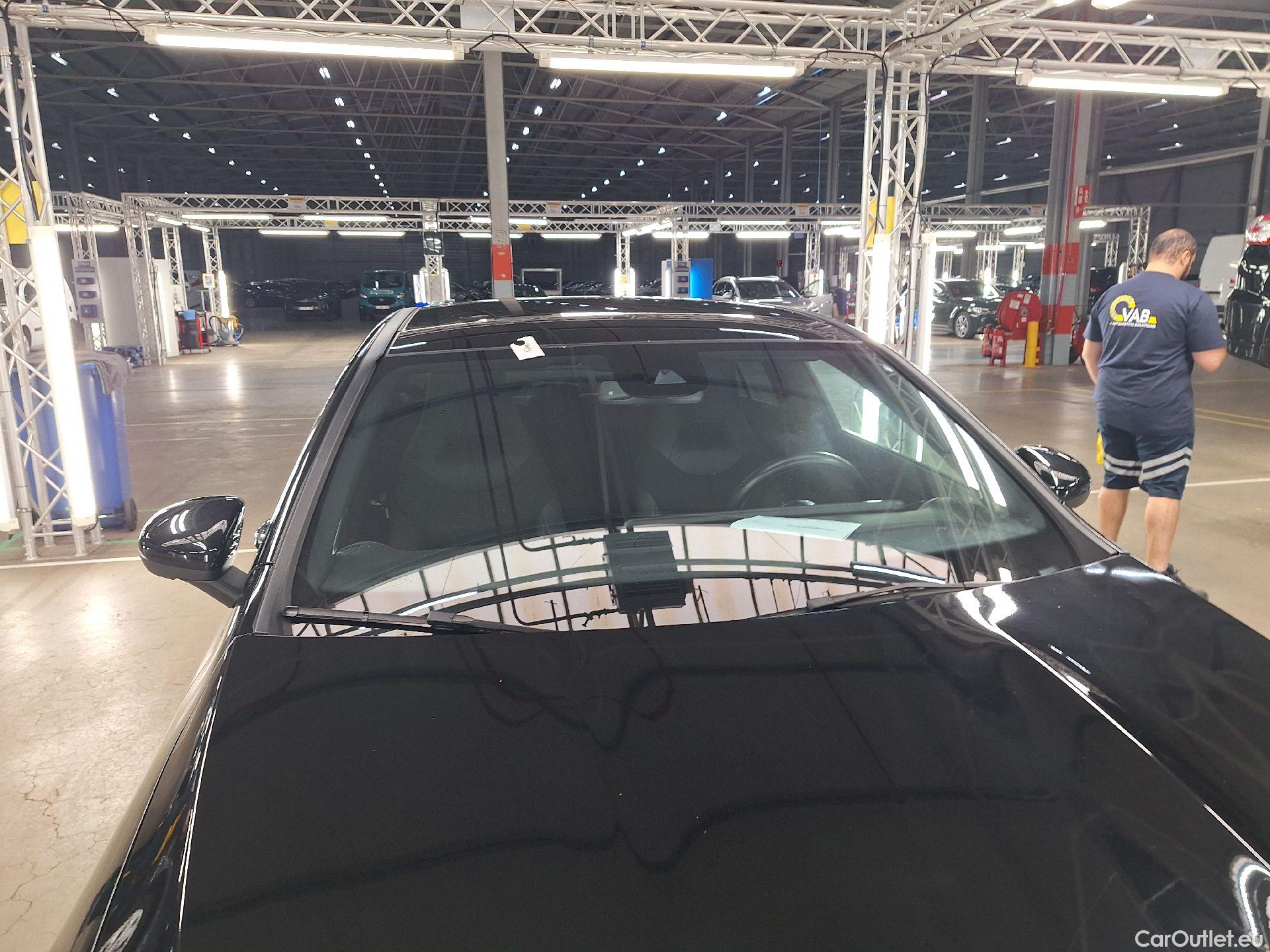  Mercedes  CLA-Klasse Mercedes, CLA-Class '19 PHEV, CLA 250 e Aut. #24