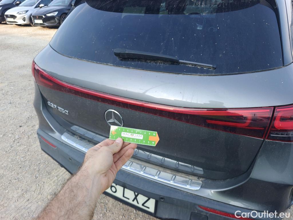  Mercedes  EQA MERCEDES-BENZ  / 2021 / 5P / todoterreno  250 #21