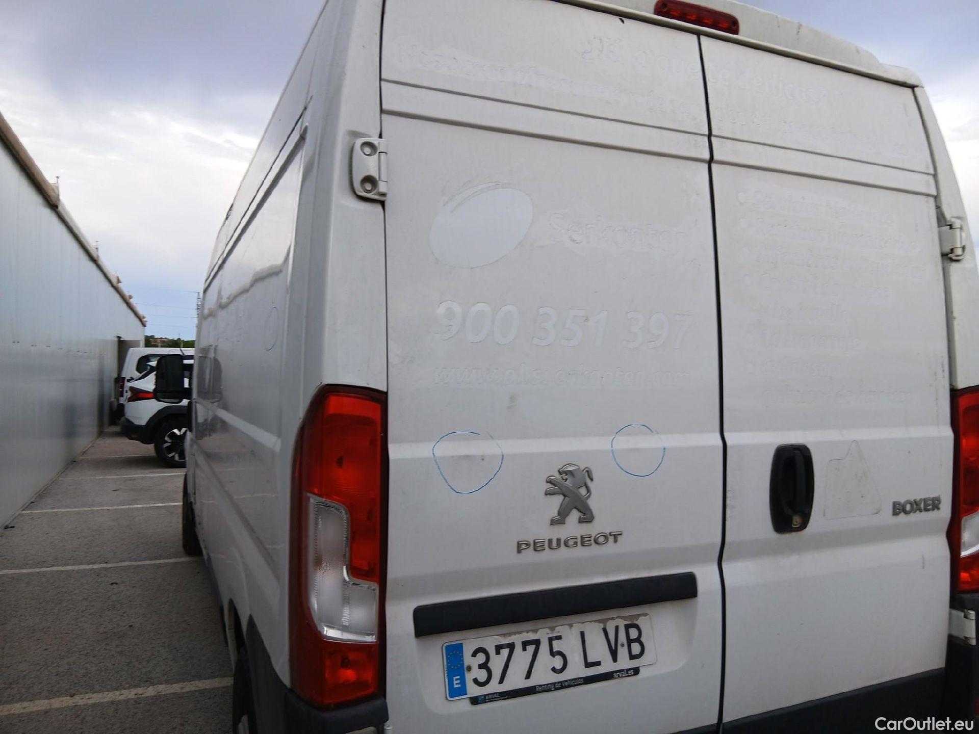  Peugeot  Boxer PEUGEOT  / 2014 / 4P / furgón 335 L3 H2 BHDI 103kW (140CV) S&S 6 V. M #27