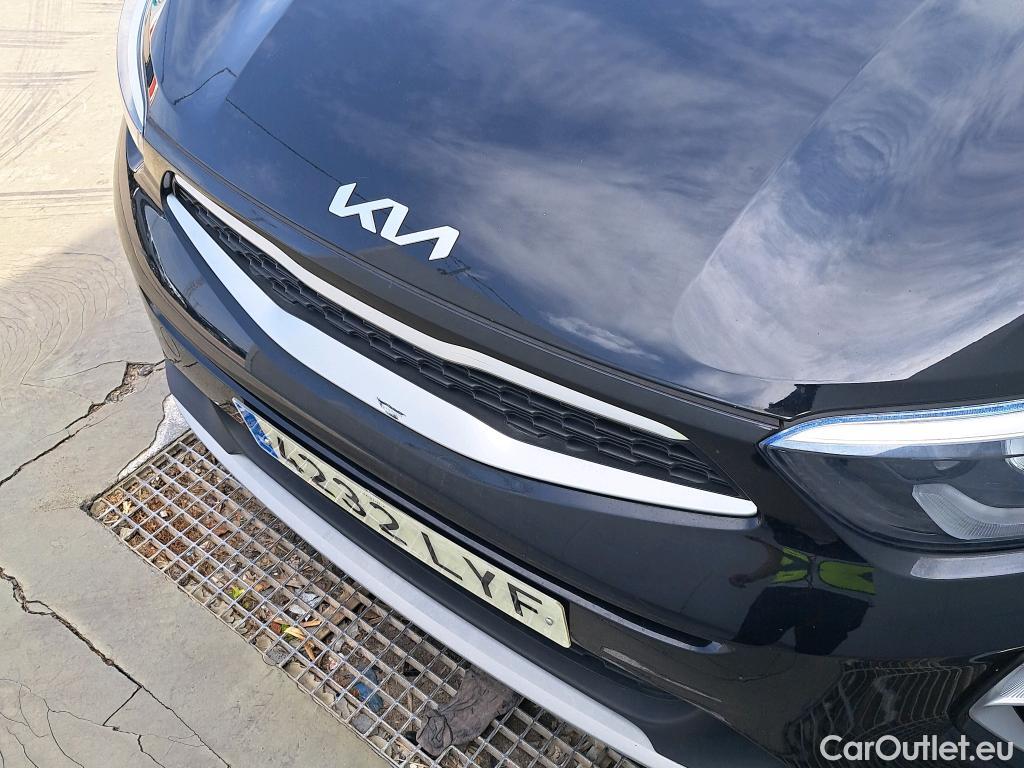  KIA  STONIC KIA  / 2017 / 5P / todoterreno 1.0 T-GDi 74kW (100CV) MHEV iMT Concept (CM) #16