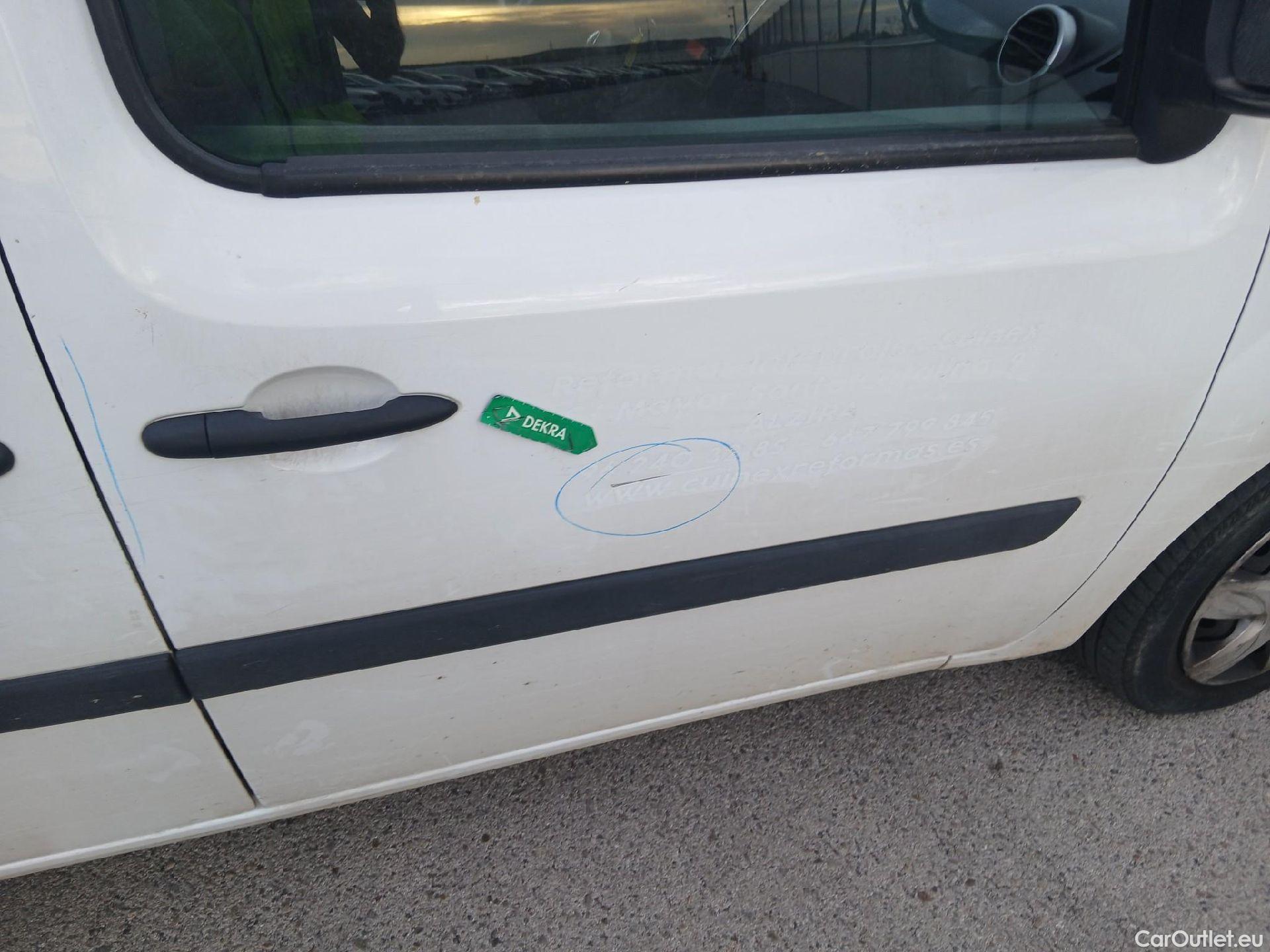  Nissan  NV200 NISSAN NV250 / 2019 / 4P / furgón 2pl 1.5dCi 85 kW (115 CV) L1H1 COMFORT #29