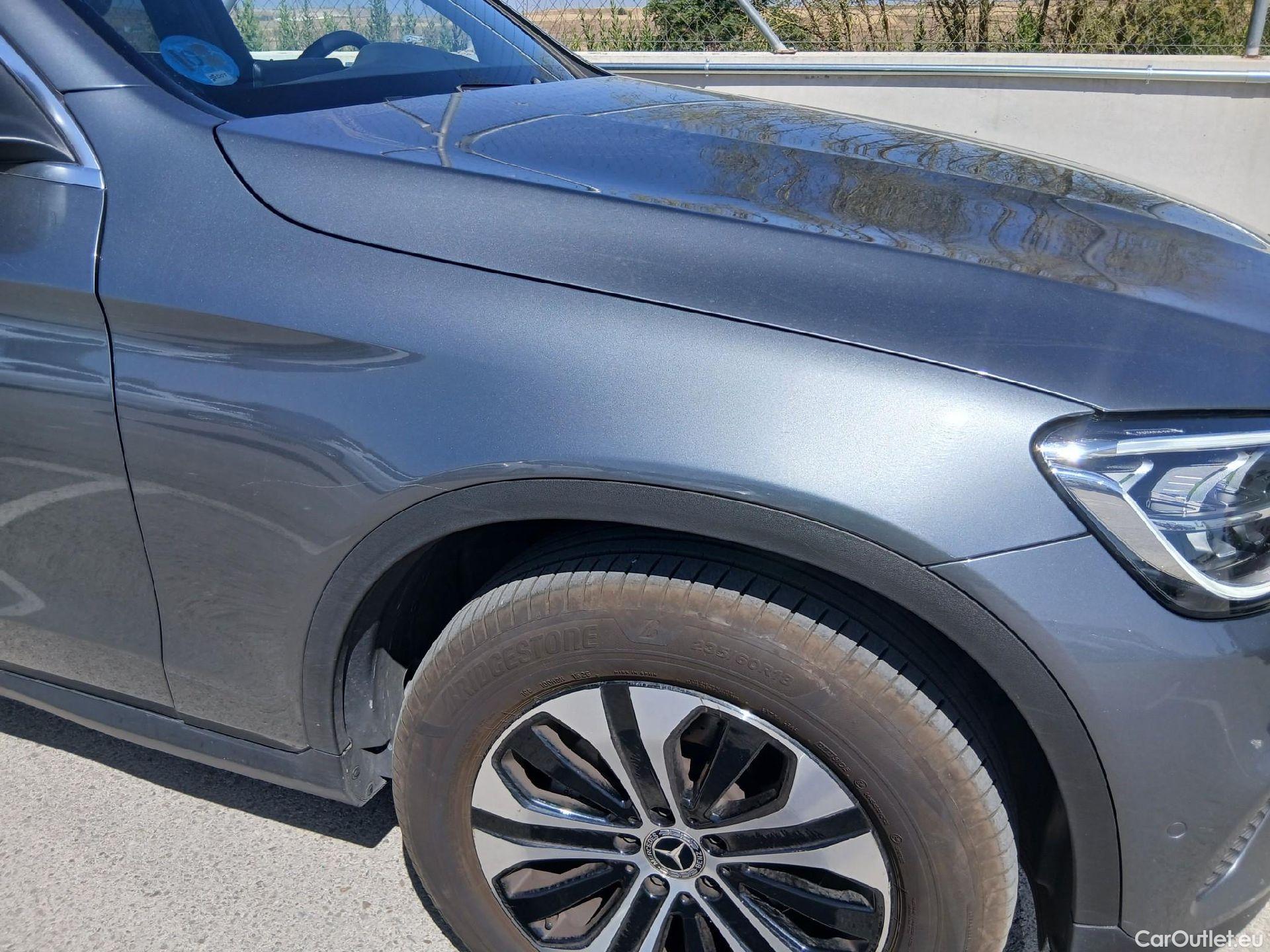  Mercedes  G-Klasee MERCEDES-BENZ Clase GLC / 2019 / 5P / todoterreno GLC 300 e 4MATIC #37