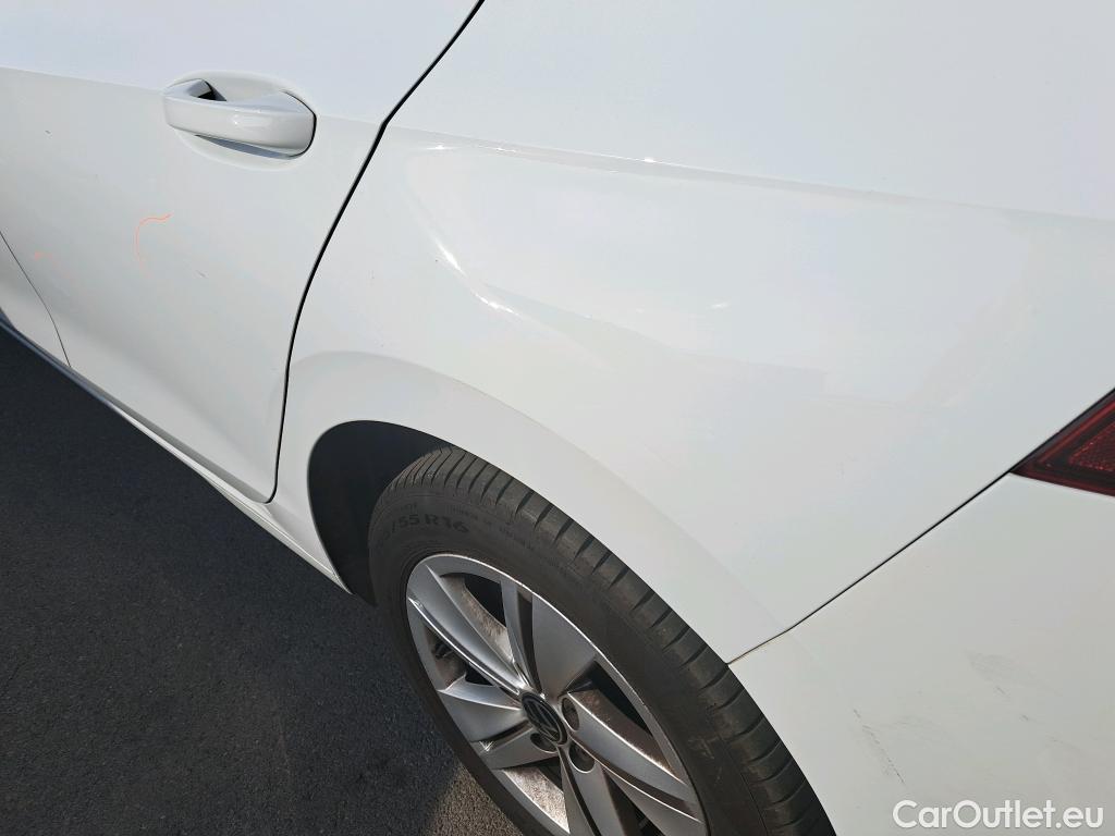  Volkswagen  Golf  VOLKSWAGEN / 2020 / 5P / berlina con portón Life 2.0 TDI 85kW (115CV) #27