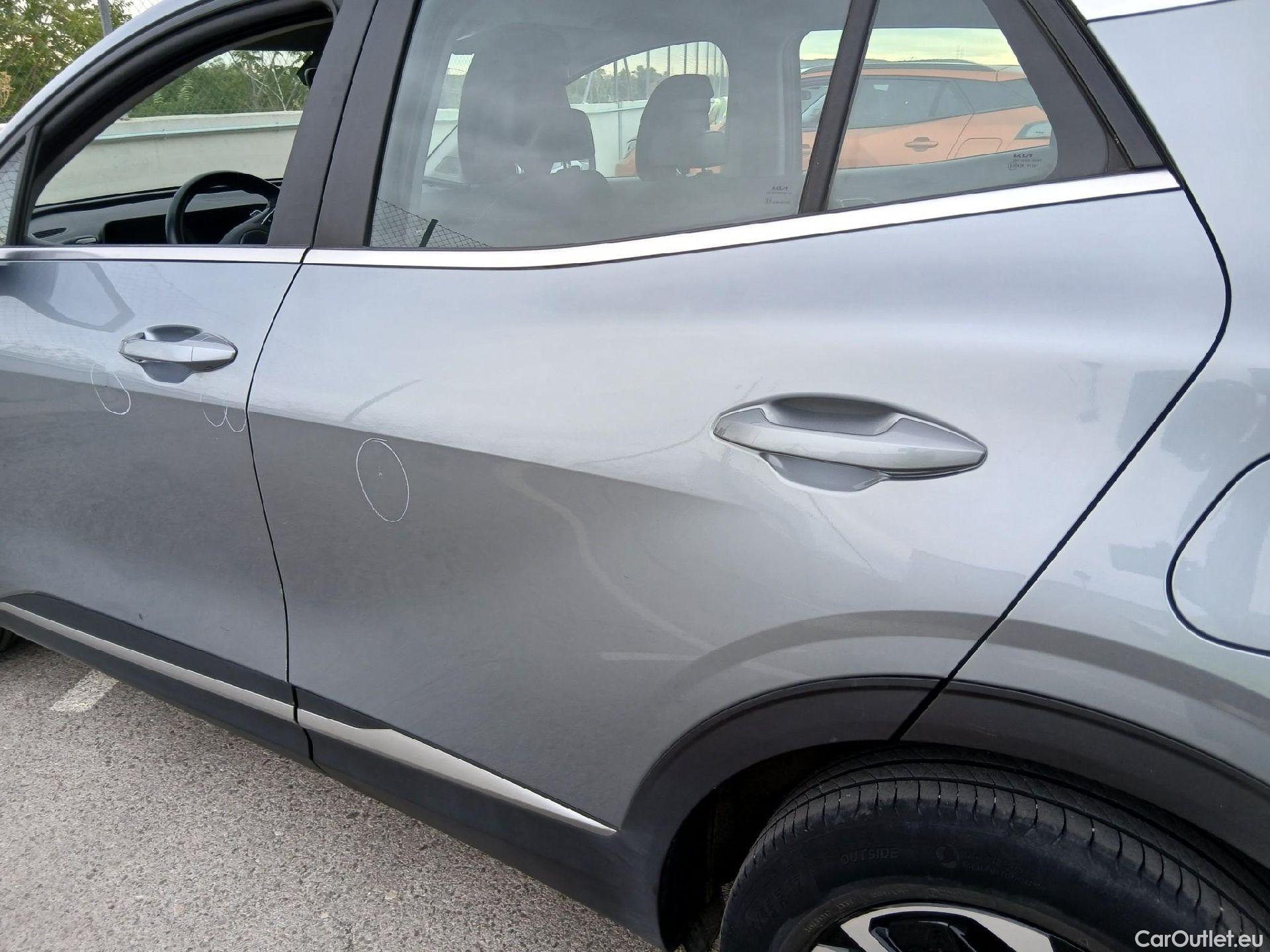  KIA  Sportage KIA  / 2022 / 5P / todoterreno 1.6 T-GDi HEV 171kW (230CV) Drive 4X2 #20