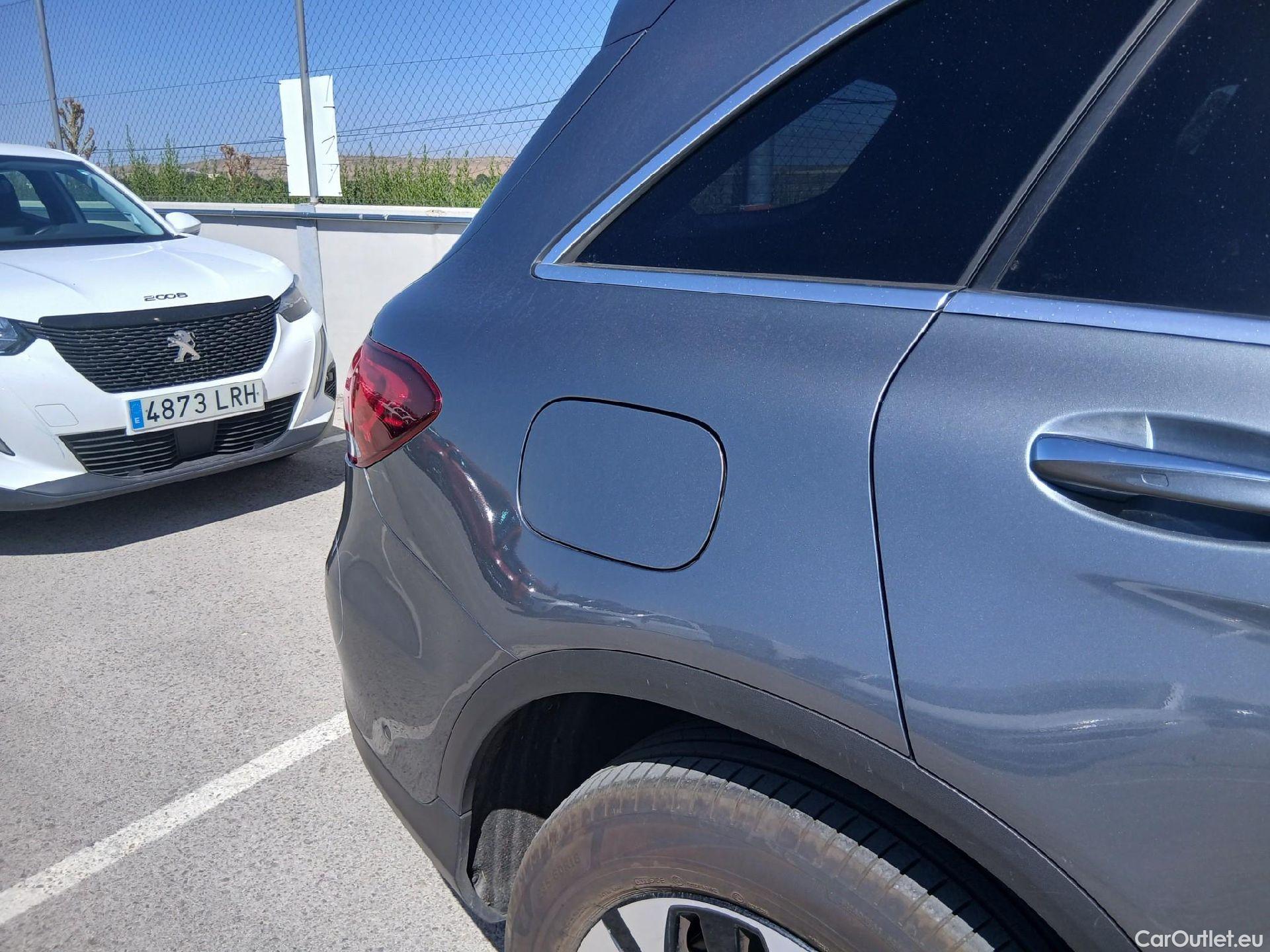  Mercedes  G-Klasee MERCEDES-BENZ Clase GLC / 2019 / 5P / todoterreno GLC 300 e 4MATIC #30