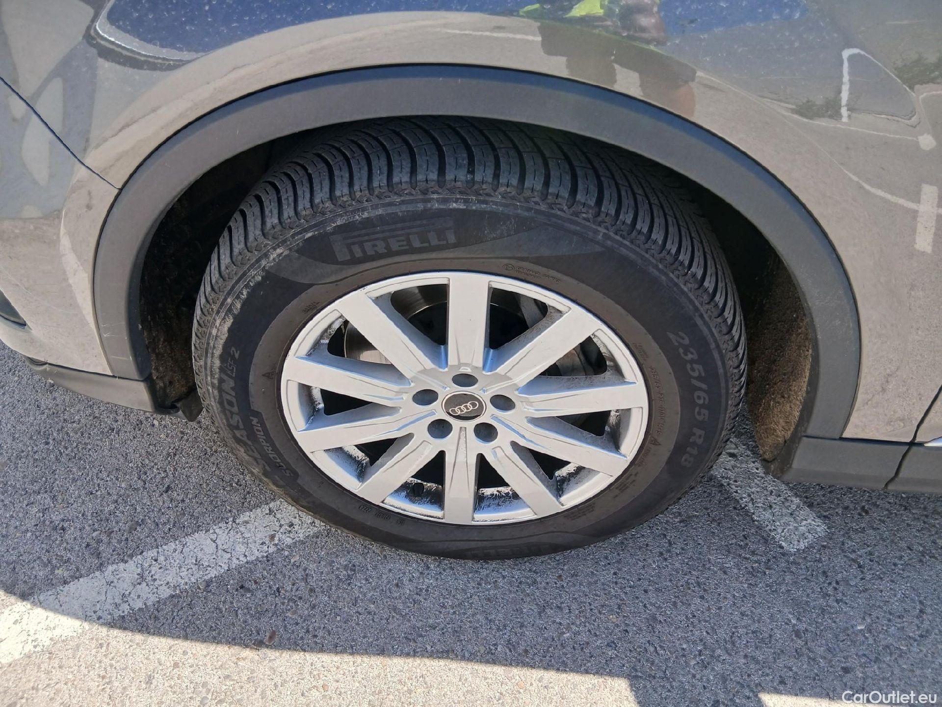  Audi  Q7 AUDI  / 2019 / 5P / todoterreno 45 TDI 170kW (232CV) quattro tiptronic #11