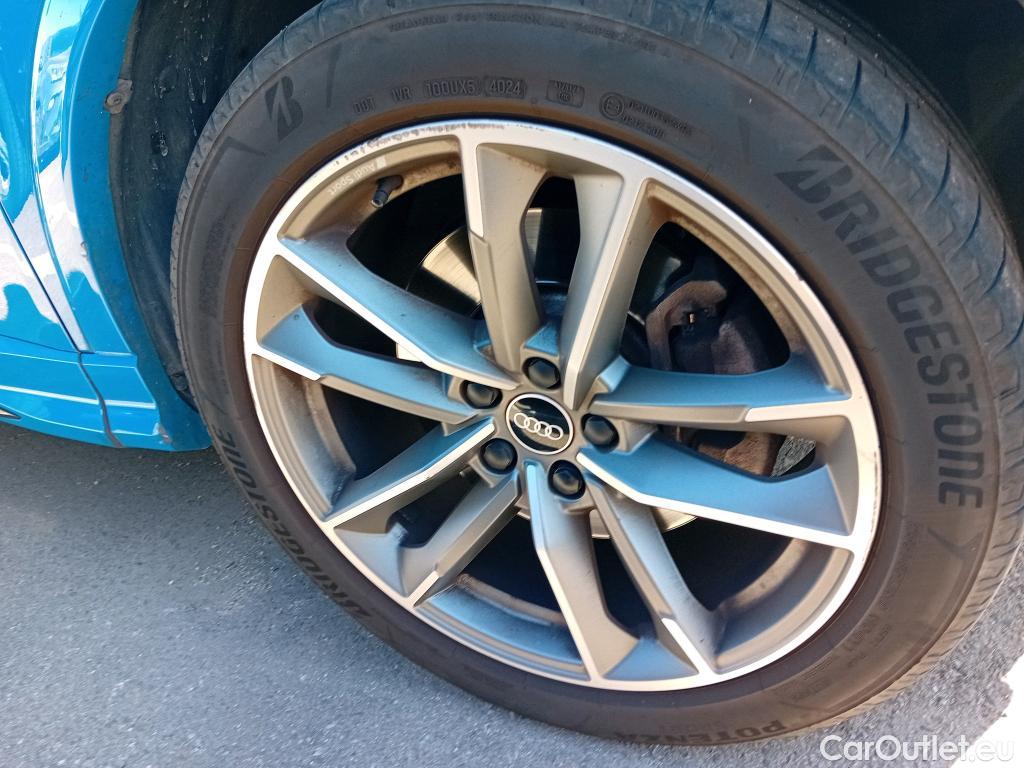 Audi  Q3 AUDI  / 2018 / 5P / todoterreno 45 TFSI e 180kW S tronic Black Line #14