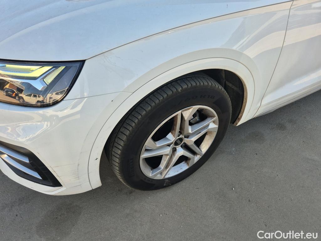  Audi  Q5 AUDI  / 2020 / 5P / todoterreno Advanced 35 TDI 120kW S tronic (AC2) #27