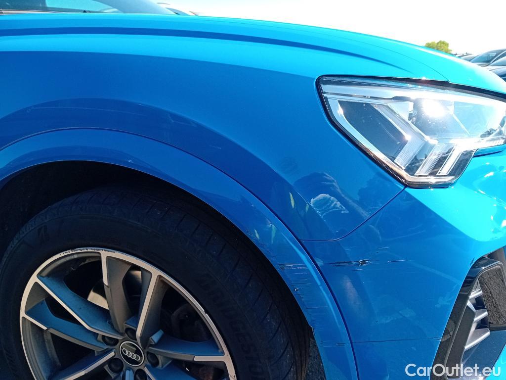  Audi  Q3 AUDI  / 2018 / 5P / todoterreno 45 TFSI e 180kW S tronic Black Line #25
