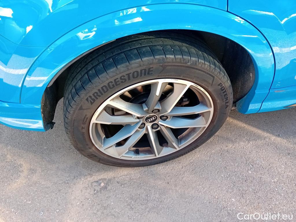  Audi  Q3 AUDI  / 2018 / 5P / todoterreno 45 TFSI e 180kW S tronic Black Line #10