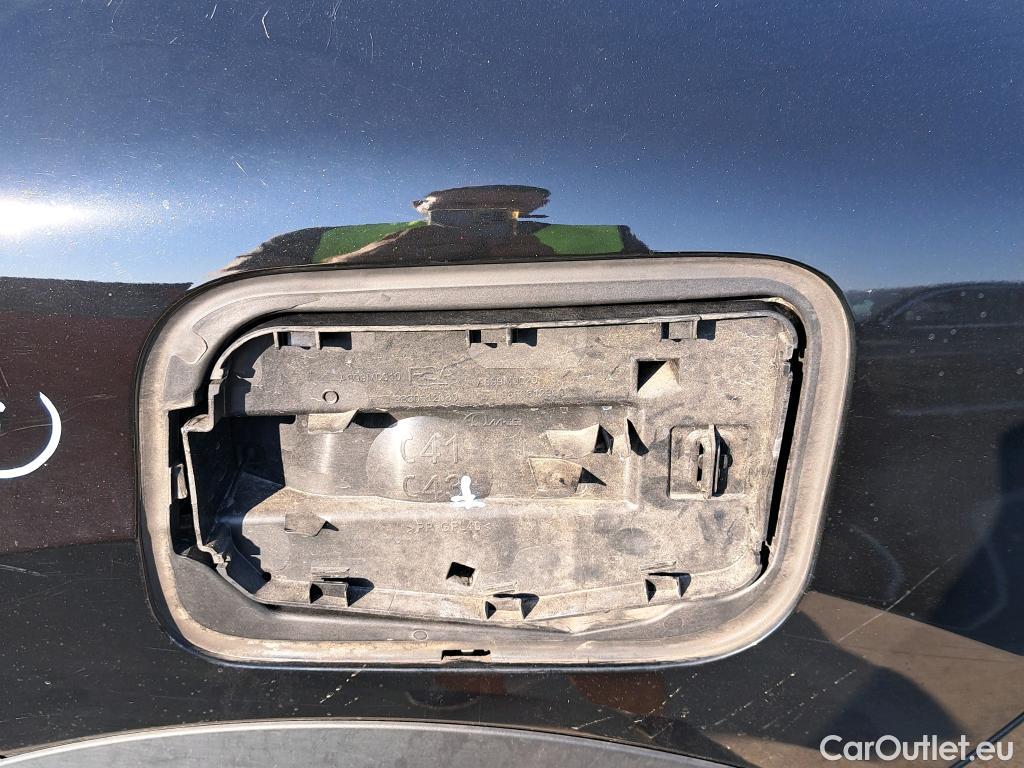  Citroen  C4 CITROEN  / 2020 / 5P / berlina con portón BlueHdi 130 S&S EAT8 Shine #21