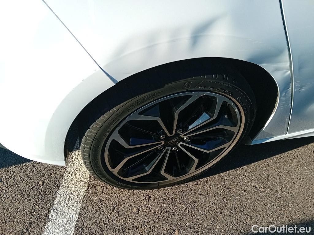  Ford  Focus FORD  / 2018 / 5P / berlina con portón 1.0 Ecoboost MHEV 92kW ST-Line #20
