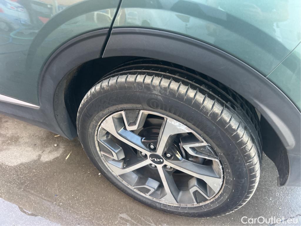  KIA  Sportage KIA  / 2022 / 5P / todoterreno 1.6 T-GDi HEV 171kW (230CV) Drive 4X2 #1