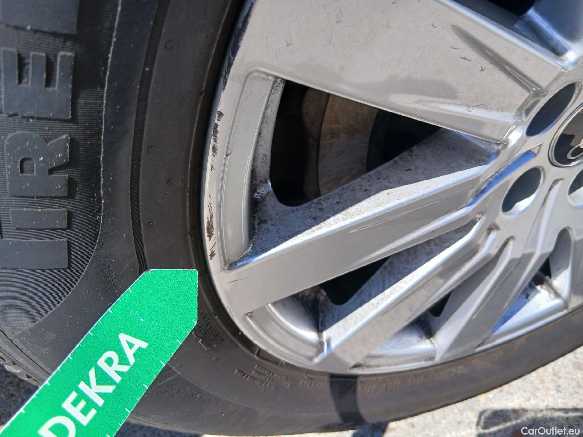  Audi  Q7 AUDI  / 2019 / 5P / todoterreno 45 TDI 170kW (232CV) quattro tiptronic #60