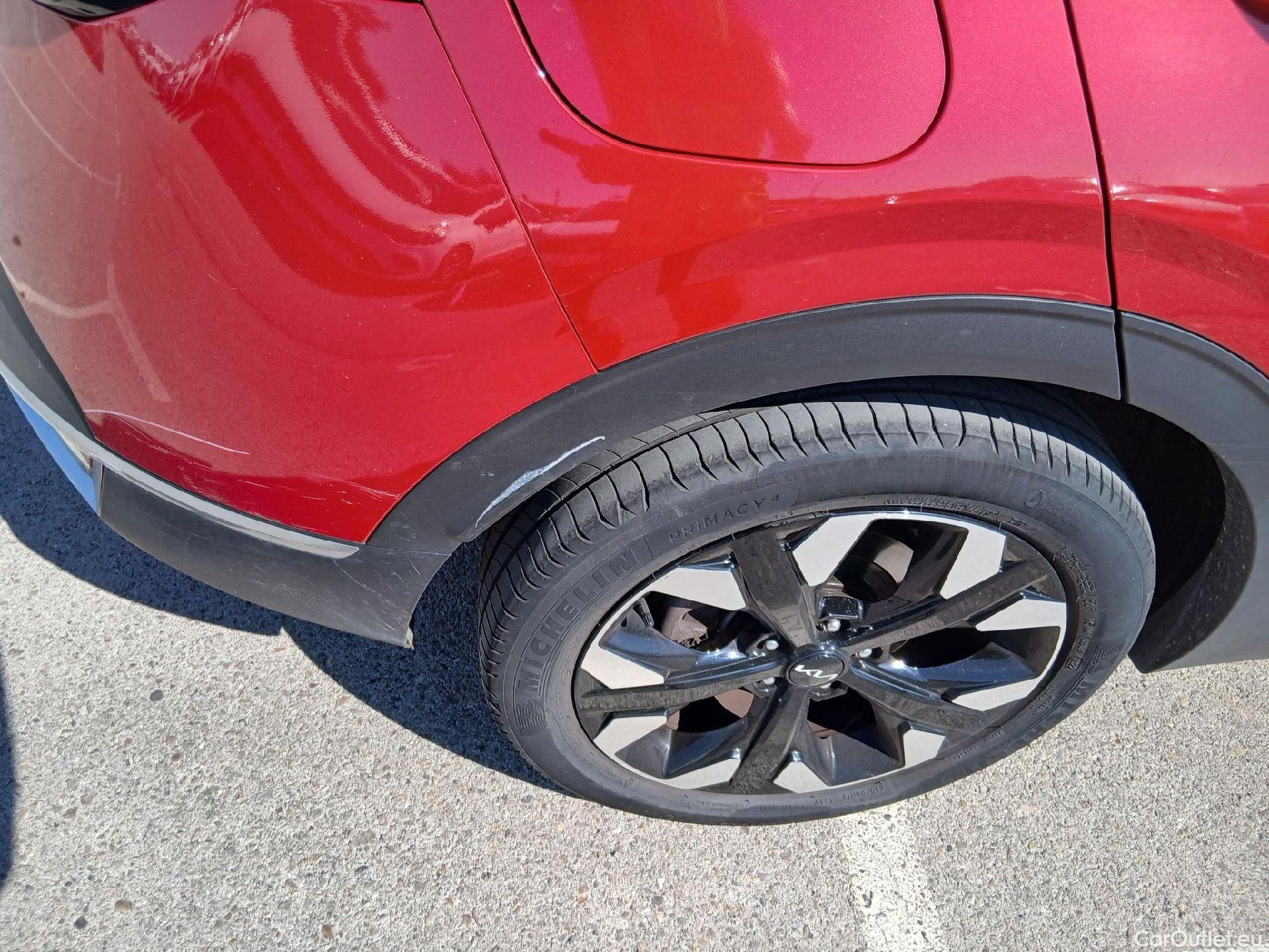  KIA  Sportage KIA  / 2022 / 5P / todoterreno 1.6 T-GDi PHEV 198kW (265CV) Drive 4X4 #28