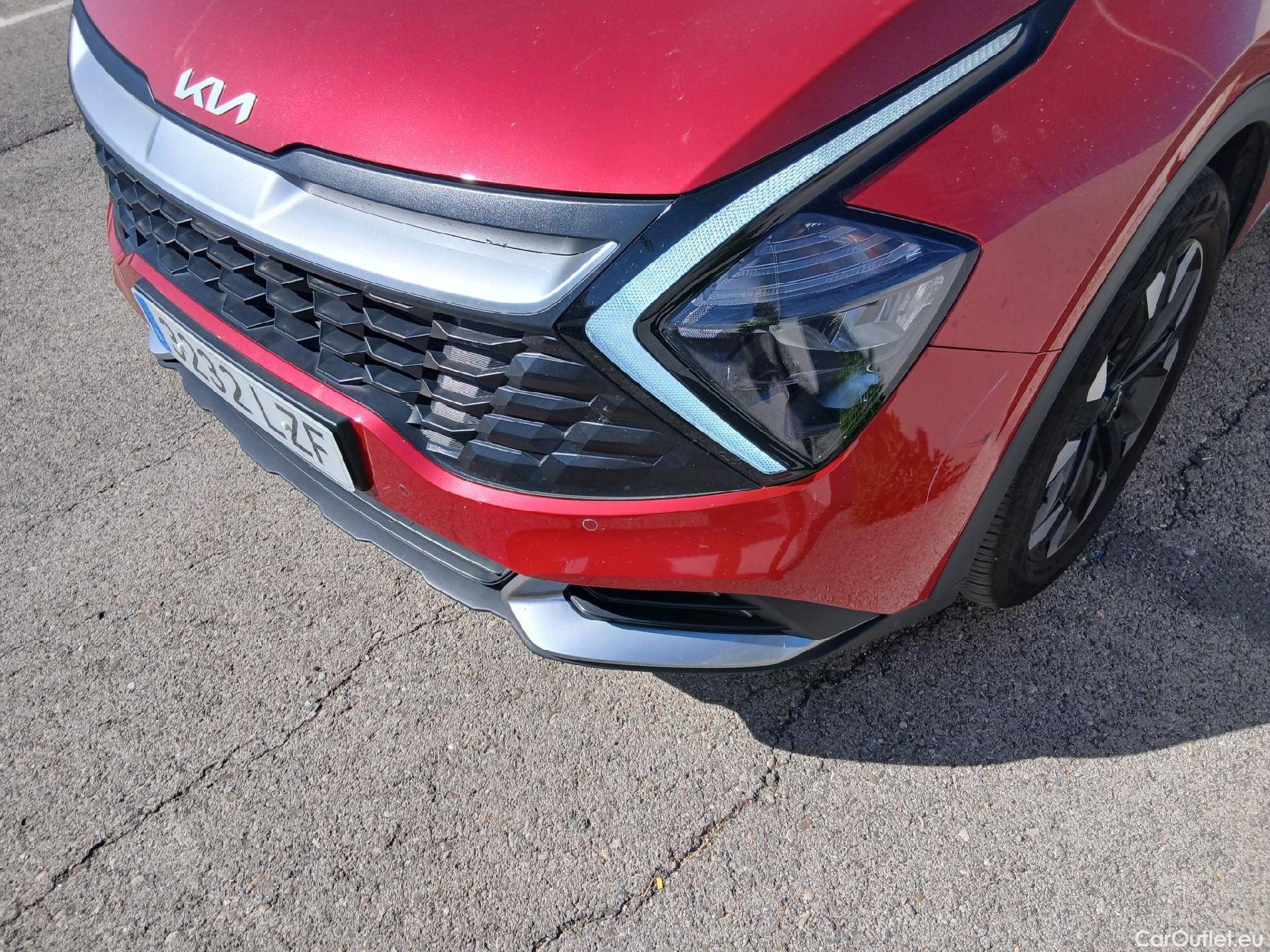  KIA  Sportage KIA  / 2022 / 5P / todoterreno 1.6 T-GDi PHEV 198kW (265CV) Drive 4X4 #5