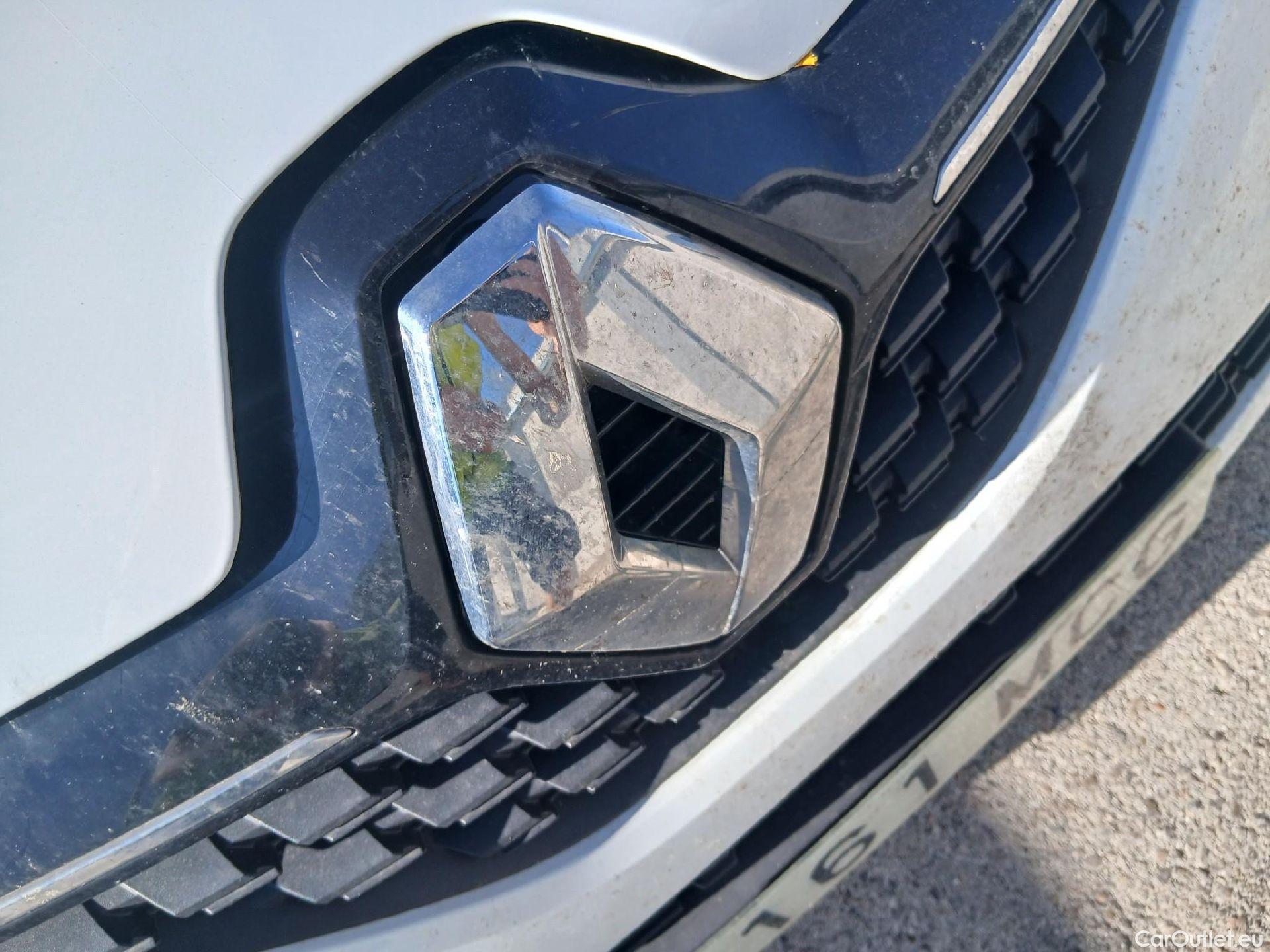  Renault  Clio RENAULT  / 2019 / 5P / berlina con portón Equilibre Blue dCi 74kW (100CV) #6