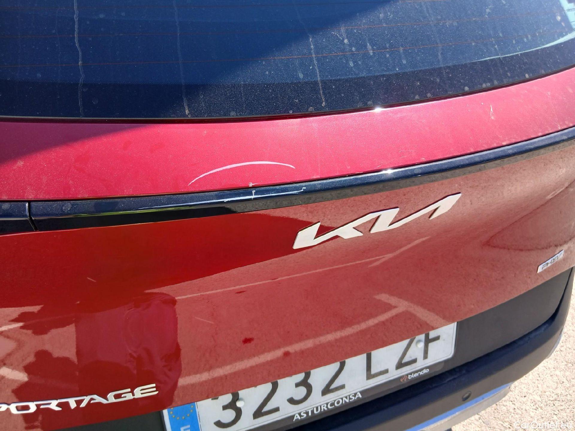  KIA  Sportage KIA  / 2022 / 5P / todoterreno 1.6 T-GDi PHEV 198kW (265CV) Drive 4X4 #24