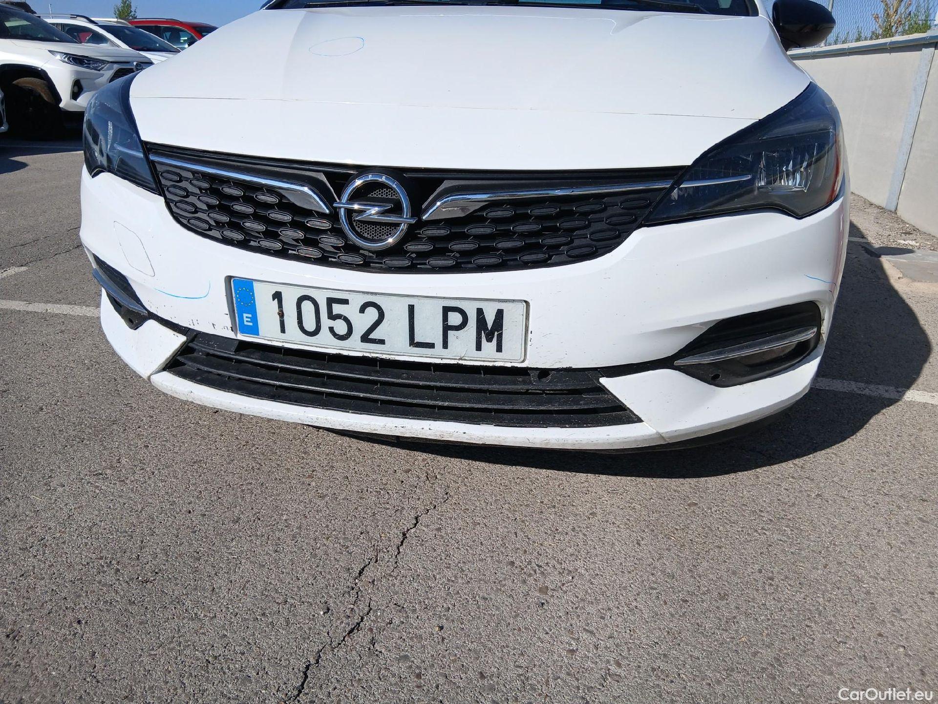  Opel  Astra OPEL  / 2019 / 5P / berlina con portón 1.5D DVC 77kW (105CV) Edition #6