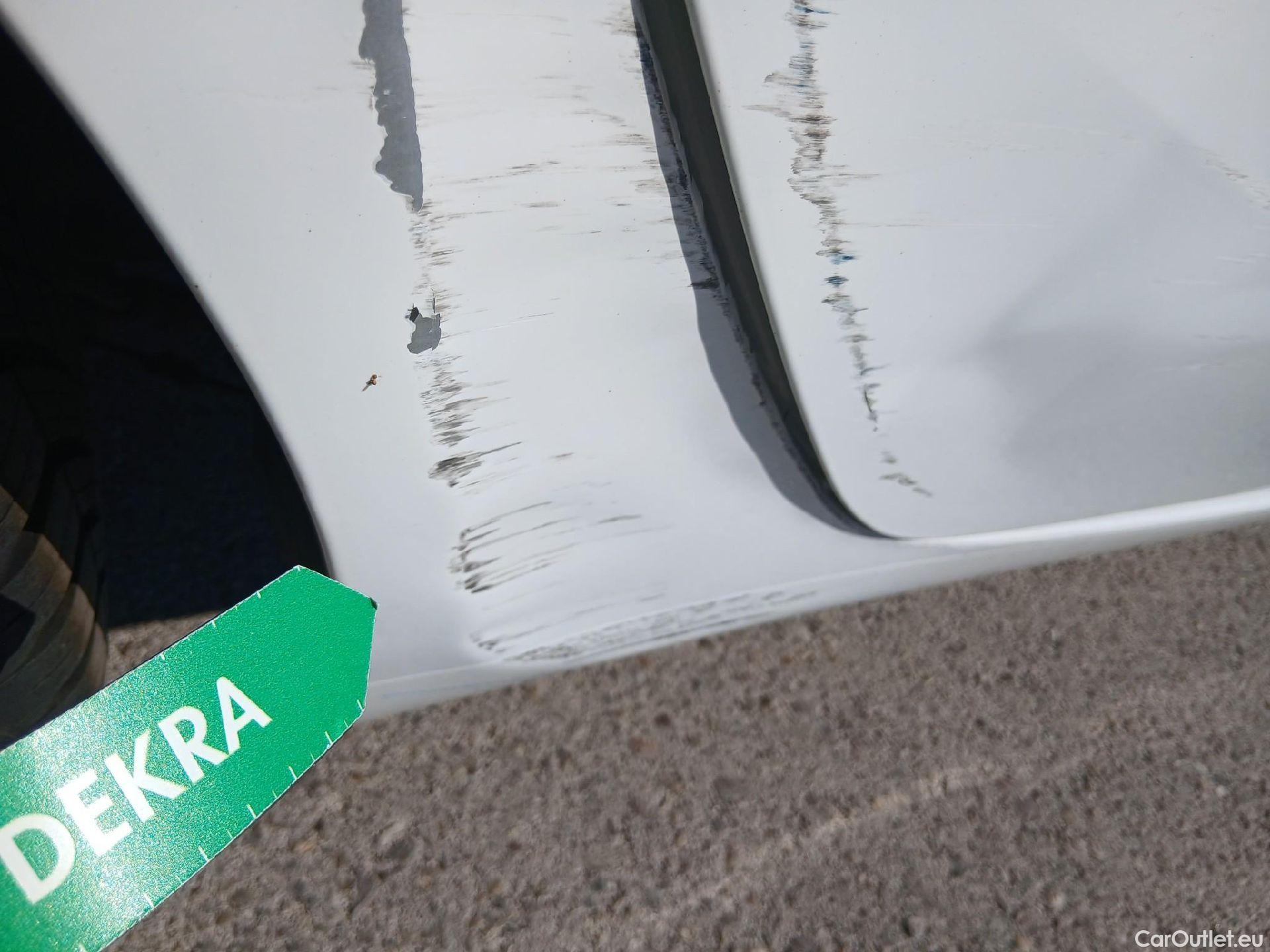  Opel  Astra OPEL  / 2019 / 5P / berlina con portón 1.5D DVC 77kW (105CV) Edition #30