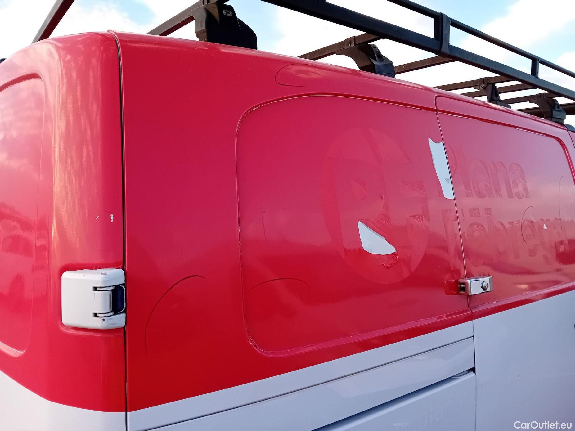  Citroen  Jumpy CITROEN  / 2016 / 4P / furgón Talla XS BlueHDi 100 S&S 6v Control #36