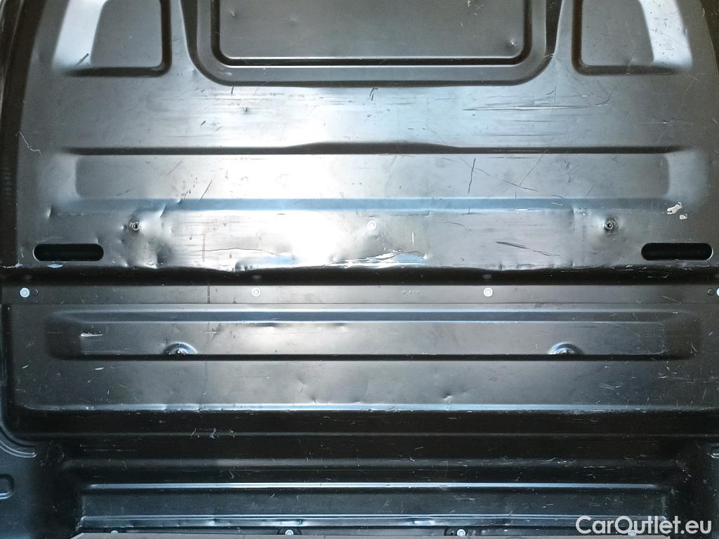  Citroen  Jumpy CITROEN  / 2016 / 4P / furgón Talla M BlueHDi 100 S&S 6v Control #18