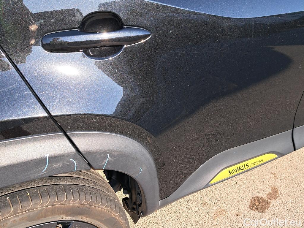  Toyota  Yaris Cross TOYOTA  / 2021 / 5P / todoterreno 1.5 120H Adventure #21
