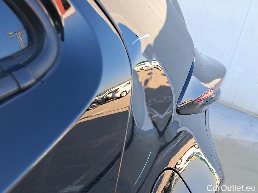  Toyota  Yaris Cross TOYOTA  / 2021 / 5P / todoterreno 1.5 120H Adventure #2