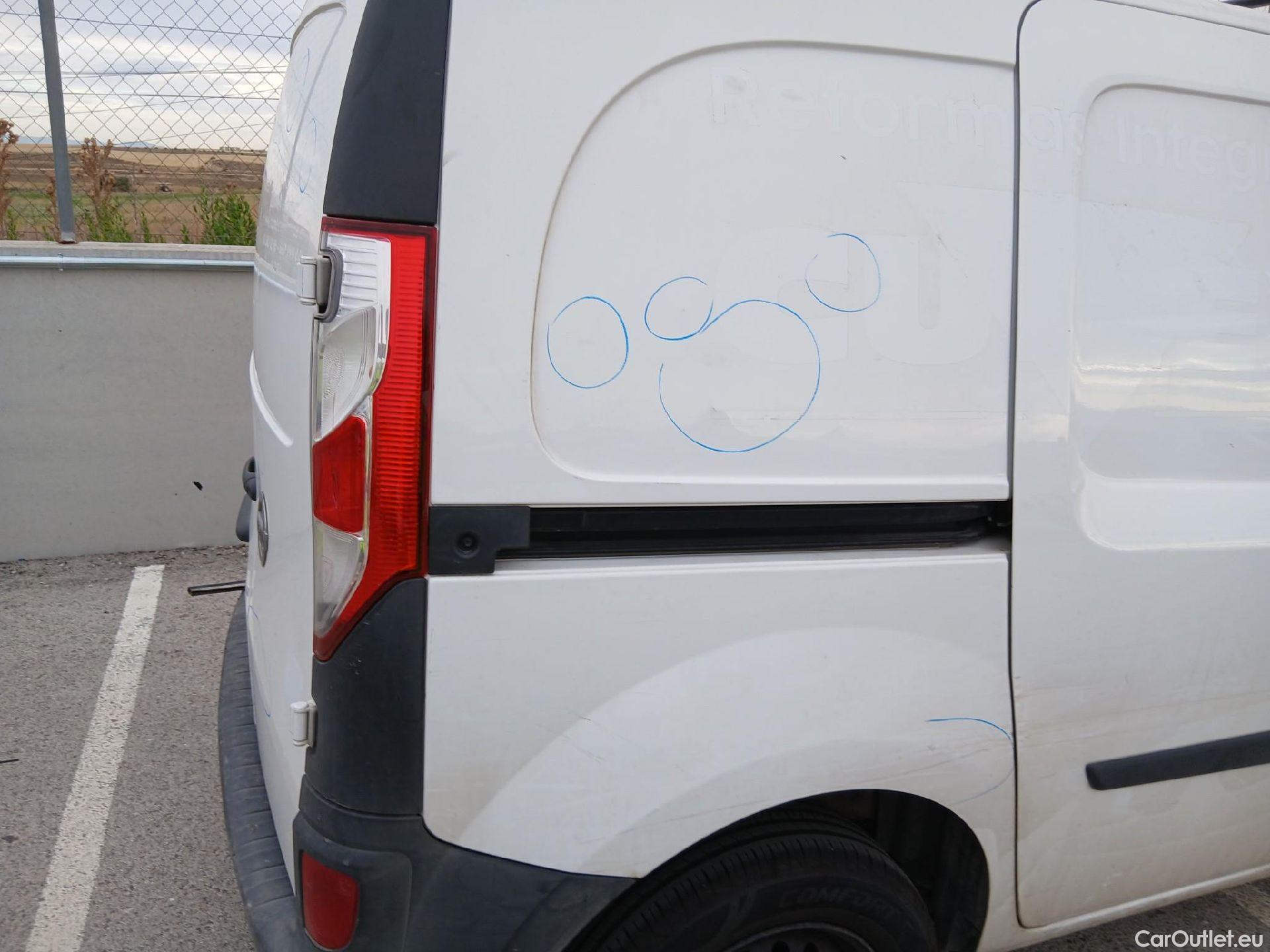  Nissan  NV200 NISSAN NV250 / 2019 / 4P / furgón 2pl 1.5dCi 85 kW (115 CV) L1H1 COMFORT #35