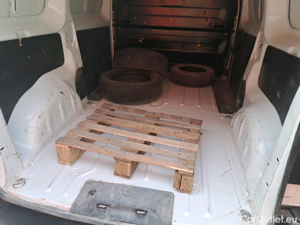  Fiat  Scudo FIAT  / 2021 / 4P / furgón Furgón L2 120cv MT6 Business #21