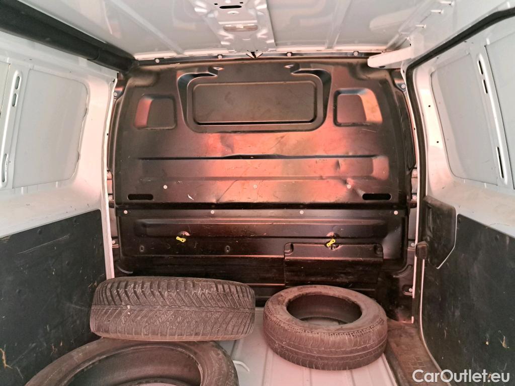  Fiat  Scudo FIAT  / 2021 / 4P / furgón Furgón L2 120cv MT6 Business #42