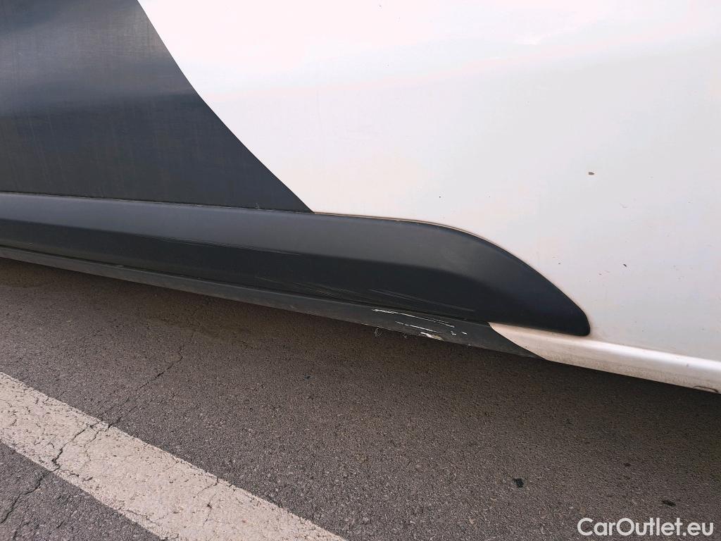  Fiat  Scudo FIAT  / 2021 / 4P / furgón Furgón L2 120cv MT6 Business #35