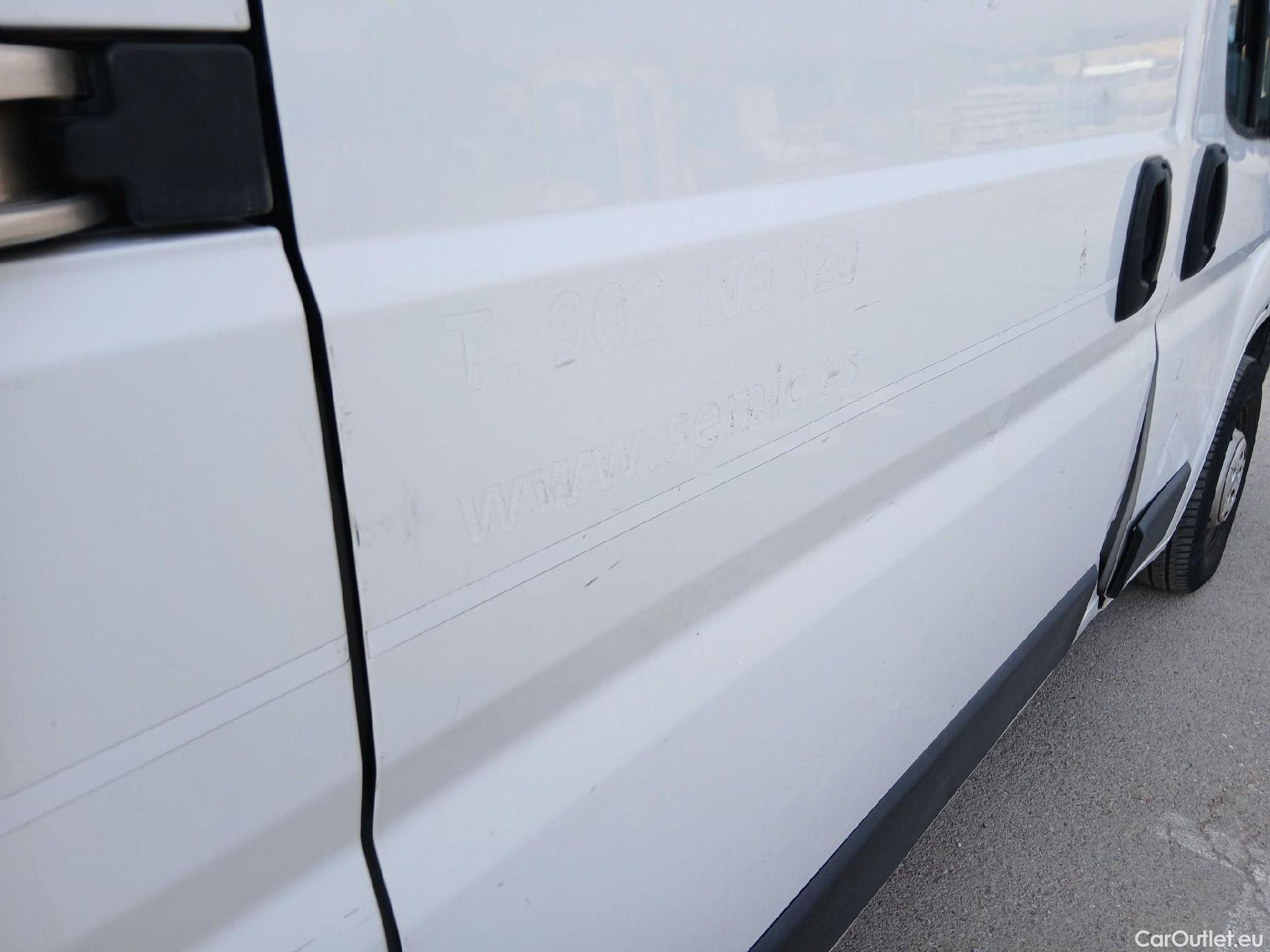  Fiat  Ducato FIAT  / 2014 / 4P / furgón 35 L2 H2 2.3 1 (103 kW) Euro 6d-temp #30
