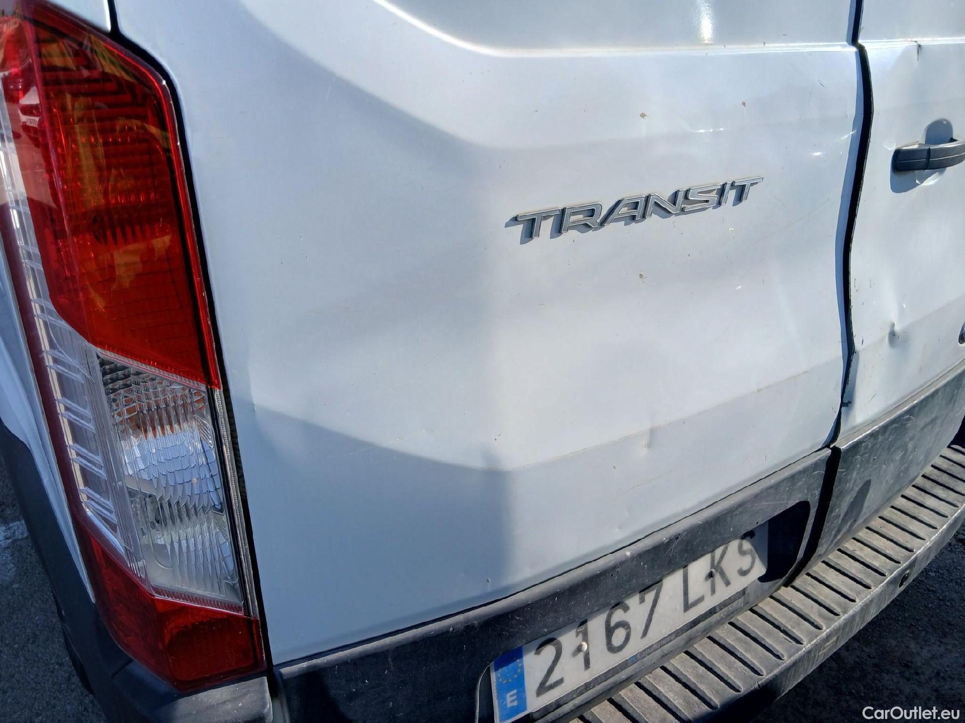  Ford  Transit FORD  / 2013 / 4P / furgón 350 136kW L3H2 Van Trend RWD #24