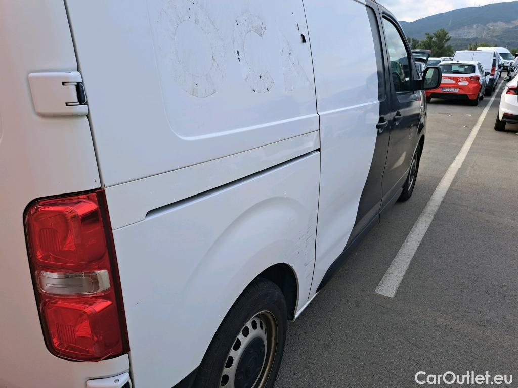  Fiat  Scudo FIAT  / 2021 / 4P / furgón Furgón L2 120cv MT6 Business #9