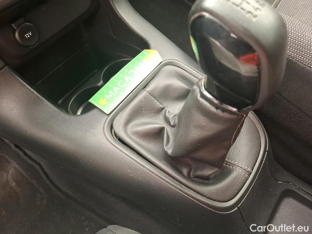  Citroen  C3  Feel 1.2 PureTech 80CV BVM5 E6d #23