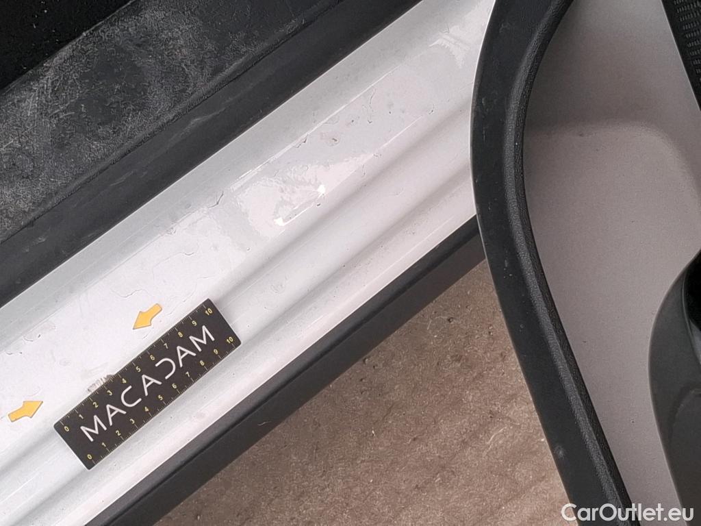  Citroen  C3  Société Feel Nav 1.5 BlueHDI 100CV BVM5 E6dT #5