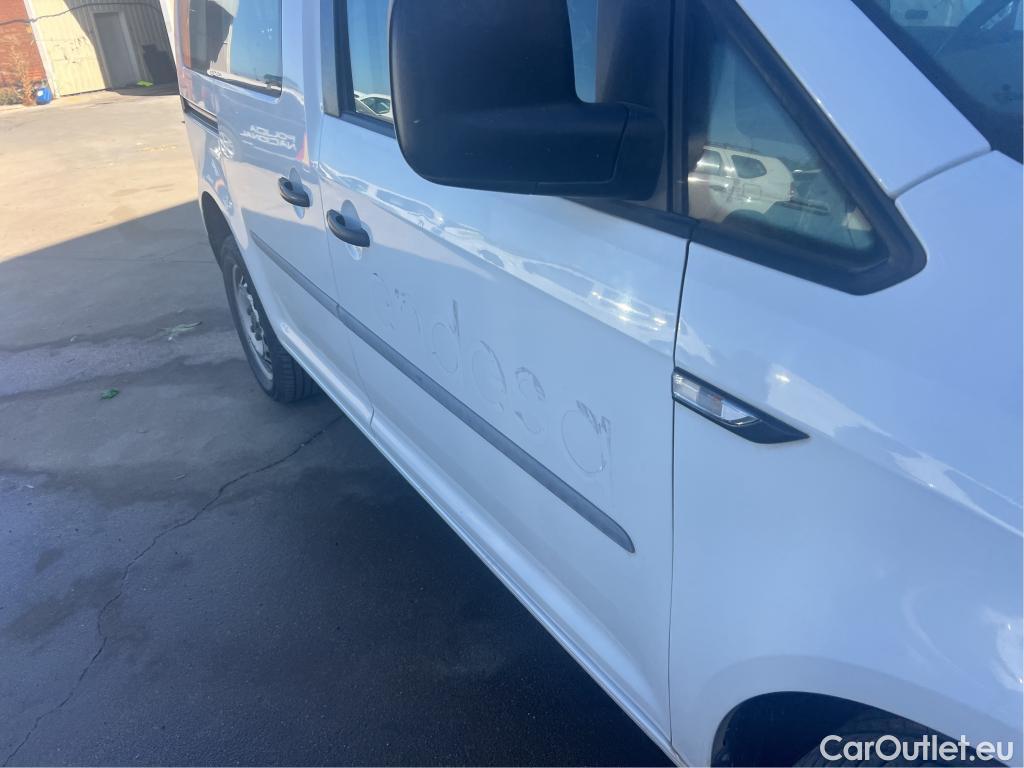  Volkswagen  Caddy VOLKSWAGEN  VU 4p 4G combi Profesional Kombi 2.0 TDI 90kW BMT 4Mot #16