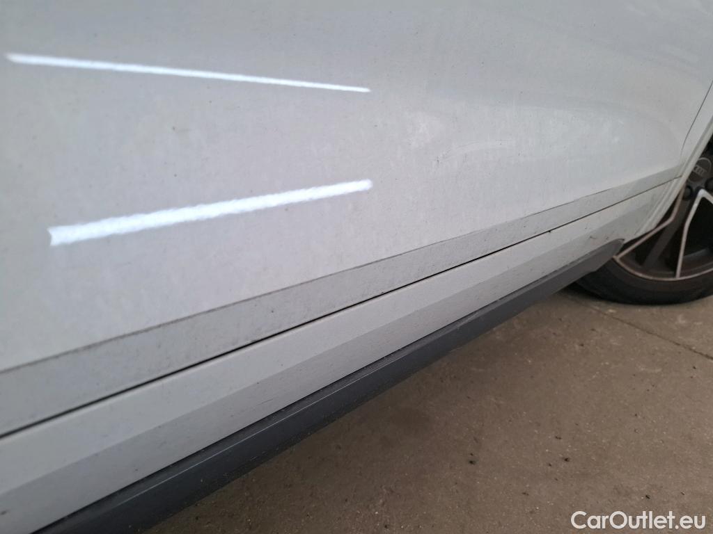  Audi  Q5 AUDI  / 2020 / 5P / SUV 40 TDI 204 QTT S TRONIC 7 S LINE (Ex 831P) #34