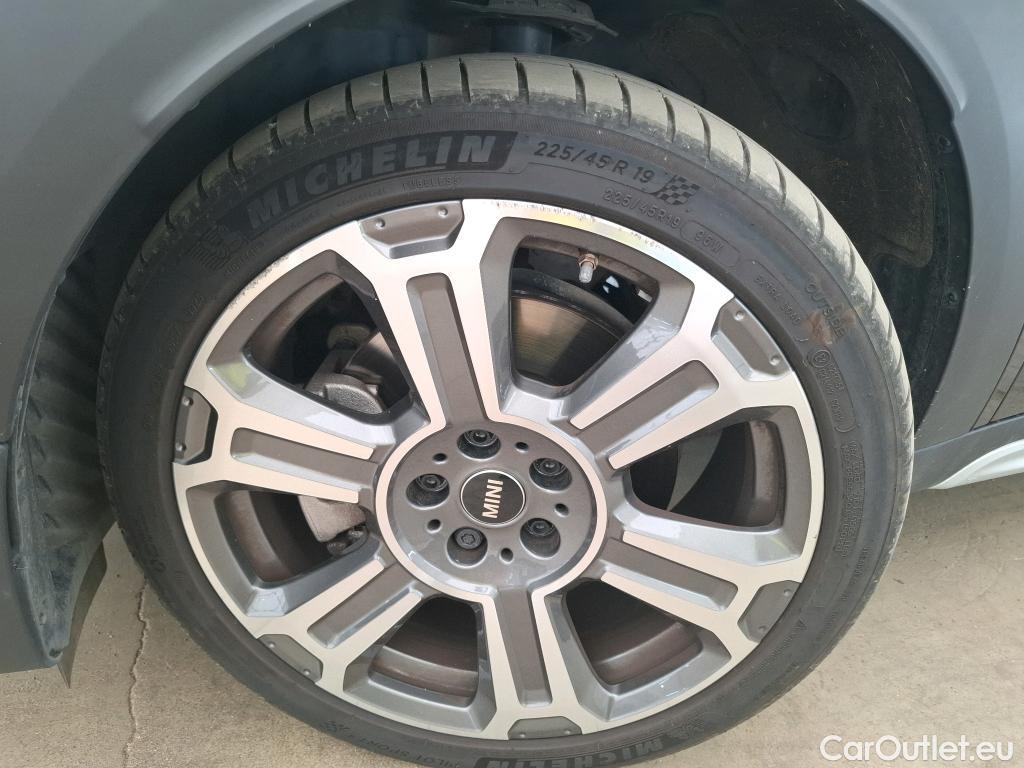  Mini  Countryman MINI  / 2020 / 5P / Crossover Cooper SE ALL4 Premium Plus125+95ch BVA6 #13