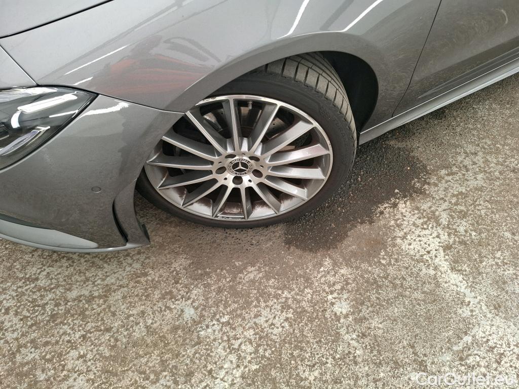  Mercedes  CLA-Klasse MERCEDES-BENZ CLA Coupe / 2019 / 4P / Coupé CLA 200 AMG Line BA7 #1