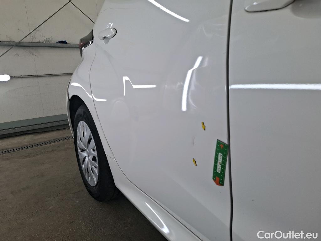  Toyota  Yaris TOYOTA  Hybride / 2019 / 5P / Berline Hybride 116h Dynamic Business Stage Acad #28