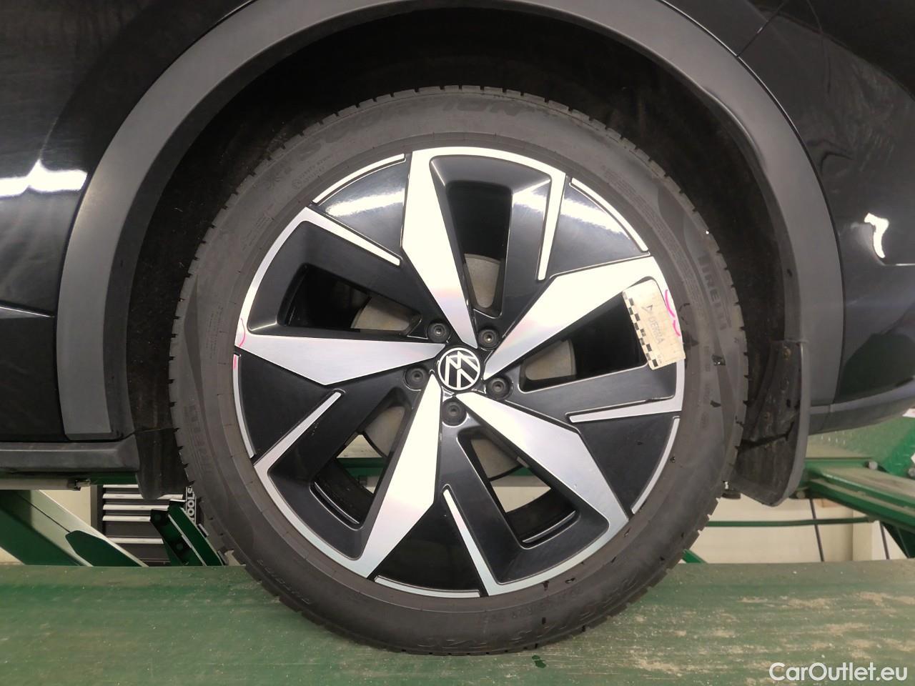  Volkswagen  ID.4  EV 77kWh GTX #2