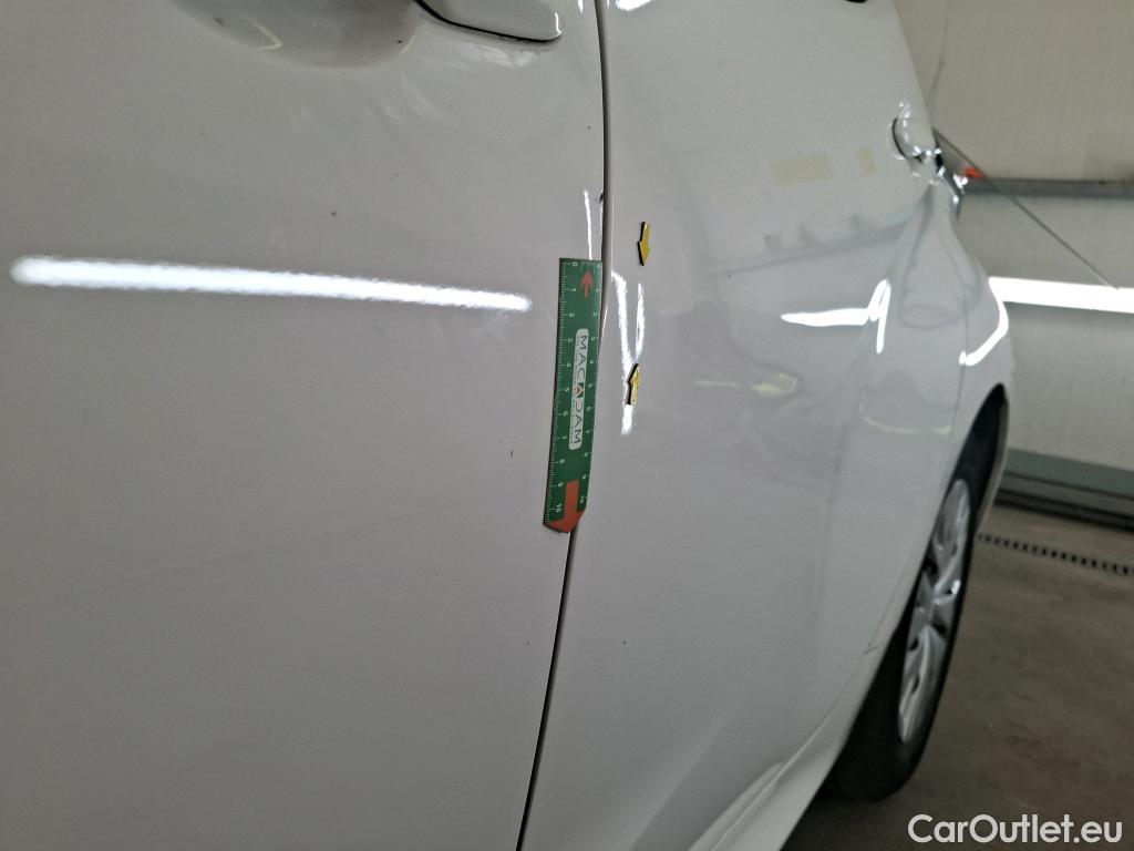  Toyota  Yaris TOYOTA  Hybride / 2019 / 5P / Berline Hybride 116h Dynamic Business Stage Acad #52