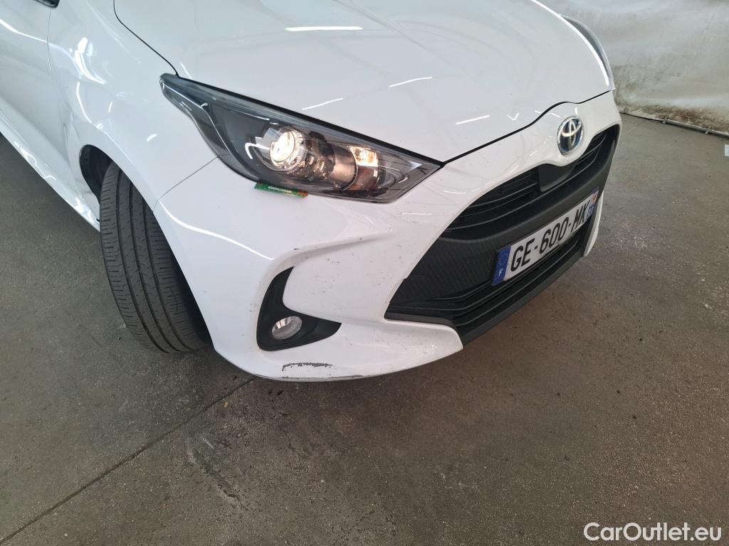  Toyota  Yaris TOYOTA  Hybride / 2019 / 5P / Berline Hybride 116h Dynamic Business Stage Acad #9