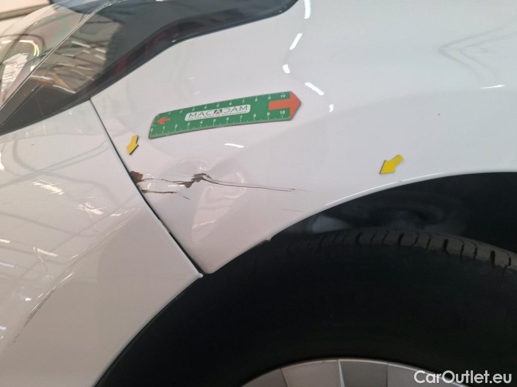  Toyota  Yaris TOYOTA  Hybride / 2019 / 5P / Berline Hybride 116h Dynamic Business Stage Acad #27