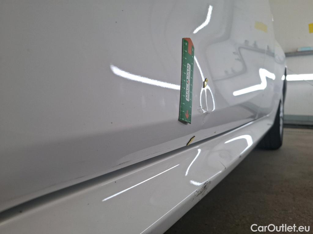  Toyota  Yaris TOYOTA  Hybride / 2019 / 5P / Berline Hybride 116h Dynamic Business Stage Acad #21