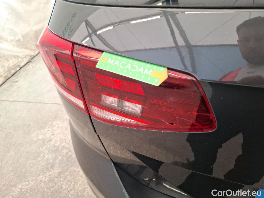 Volkswagen  Passat VOLKSWAGEN  SW / 2019 / 5P / Break 1.5 TSI 150 ACT OPF DSG7 SW LOUNGE #3