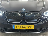 iX3